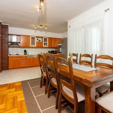 Meerblick Mit Wifi, Grill, Klima Und Strandnah Apartament Crikvenica