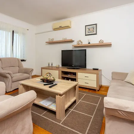 Meerblick Mit Wifi, Grill, Klima Und Strandnah * Crikvenica