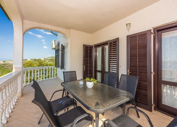 Meerblick Mit Wifi, Grill, Klima Und Strandnah Apartman